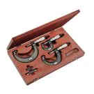 Starrett SV436.1MAXRLZ Outside Micrometer Set includes 25mm, 50mm and 75mmmicrometers, two standards, adjusting wrench, in case. This model features 0-75mm Measuring Range